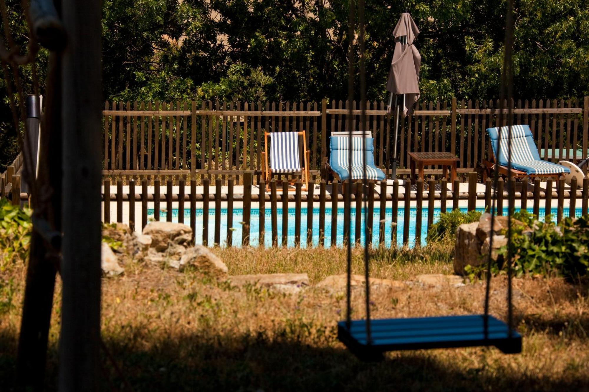 Mas Montluzia Bed & Breakfast Cascastel-des-Corbières Exterior photo