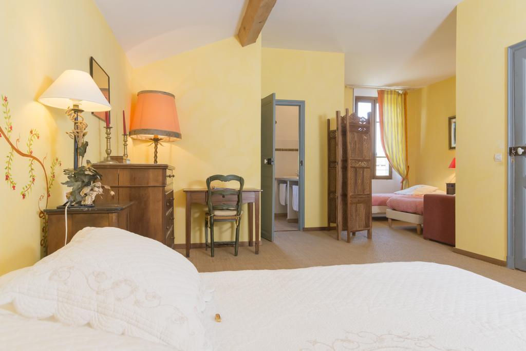 Mas Montluzia Bed & Breakfast Cascastel-des-Corbières Exterior photo